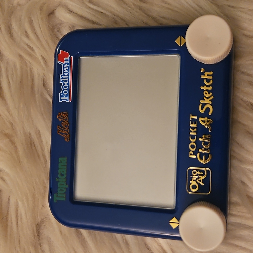 Vintage New York Mets Pocket Etch A Sketch (Promo Giveaway)